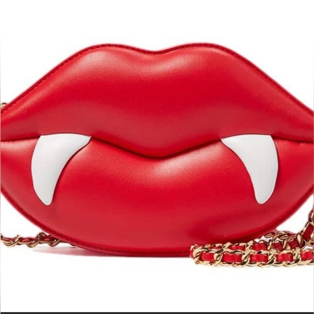 Moschino Halloween Couture Jeremy Scott Vampire Lips Purse